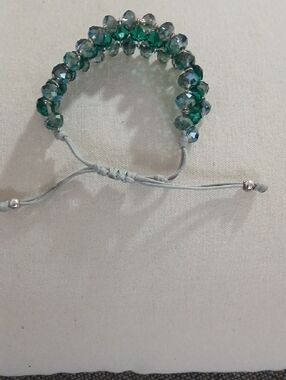Emerald Crystal Bead Stretch Bracelet - Women's Fashion